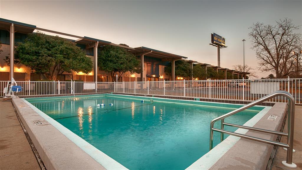 Best Western Crossroads Inn DeFuniak Springs Instalações foto